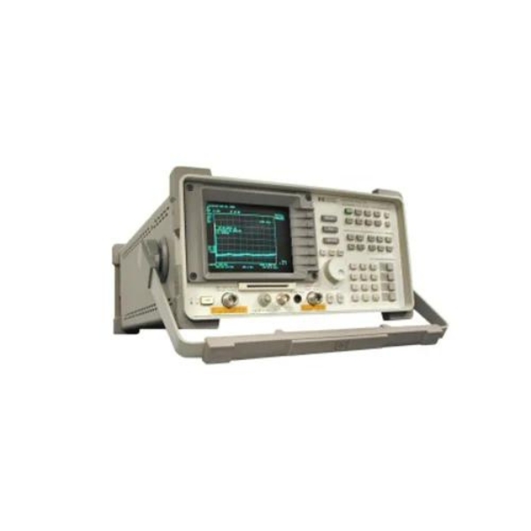 O Analisador de Espectro é um instrumento eletrônico utilizado para a análise de sinais alternados no domínio da frequência para se conhecer as componentes harmônicas, indicando geralmente a informação contida no sinal de forma direta.